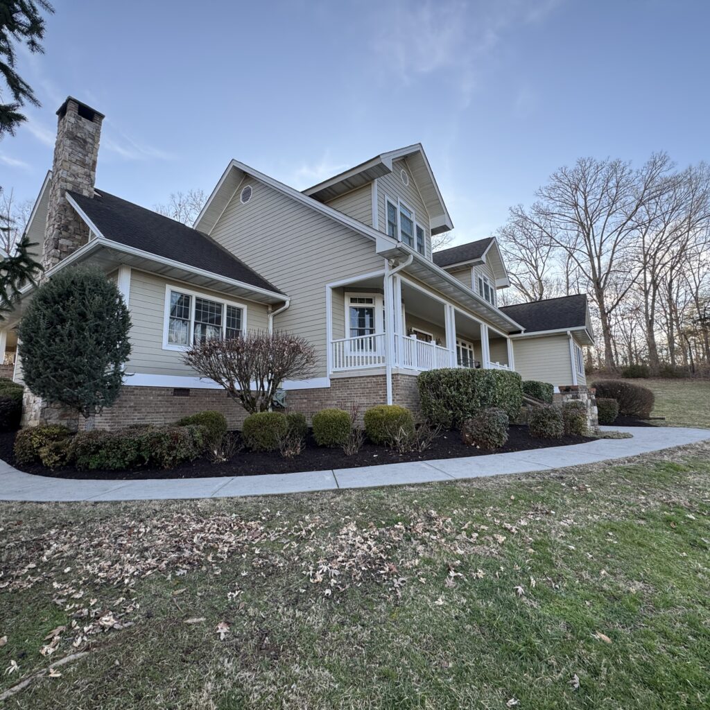 hedge trimming sevierville